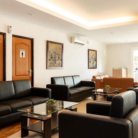 Reddoorz Plus Syariah Near Java Supermall Semarang 2 מראה חיצוני תמונה