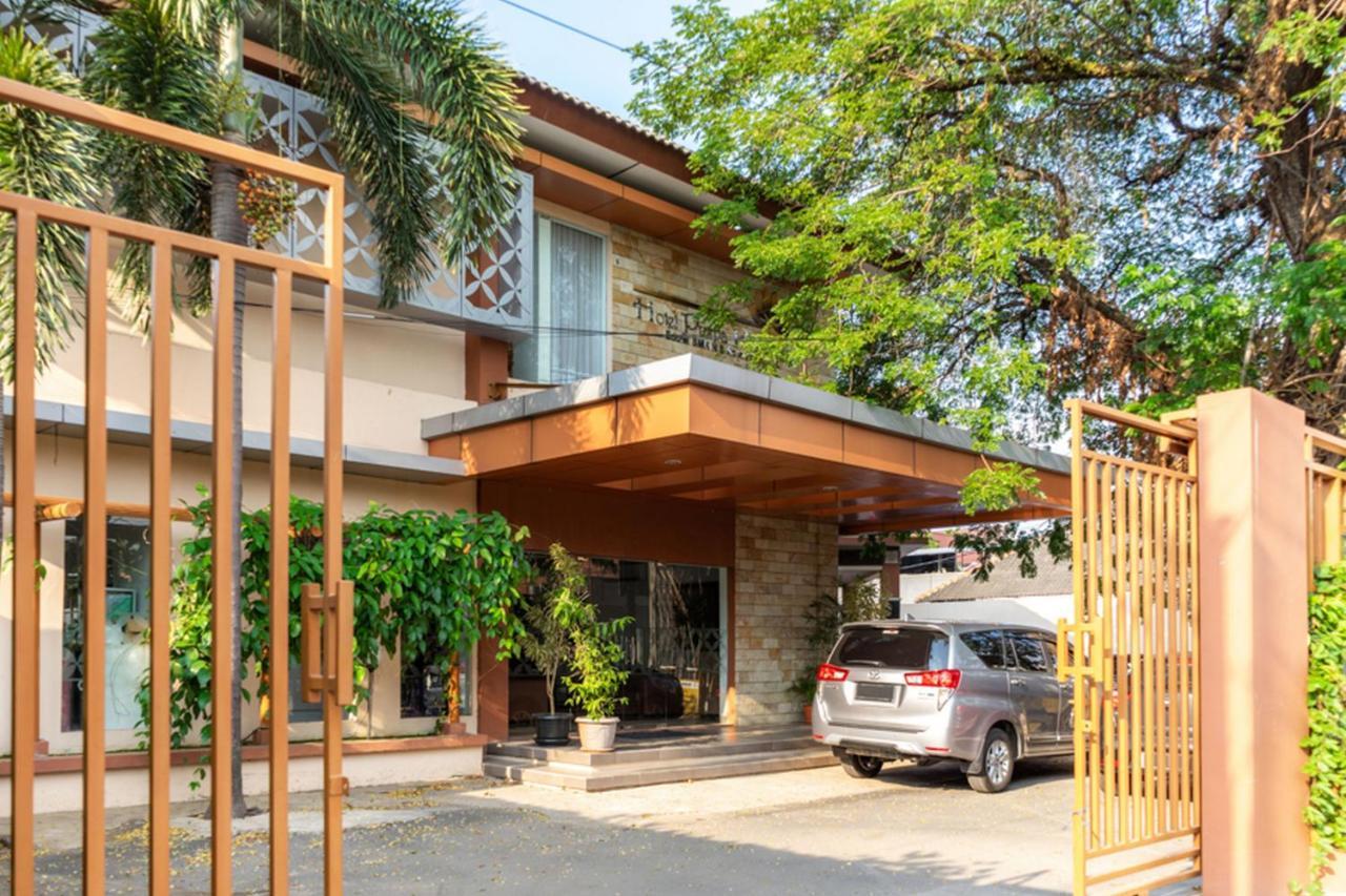 Reddoorz Plus Syariah Near Java Supermall Semarang 2 מראה חיצוני תמונה