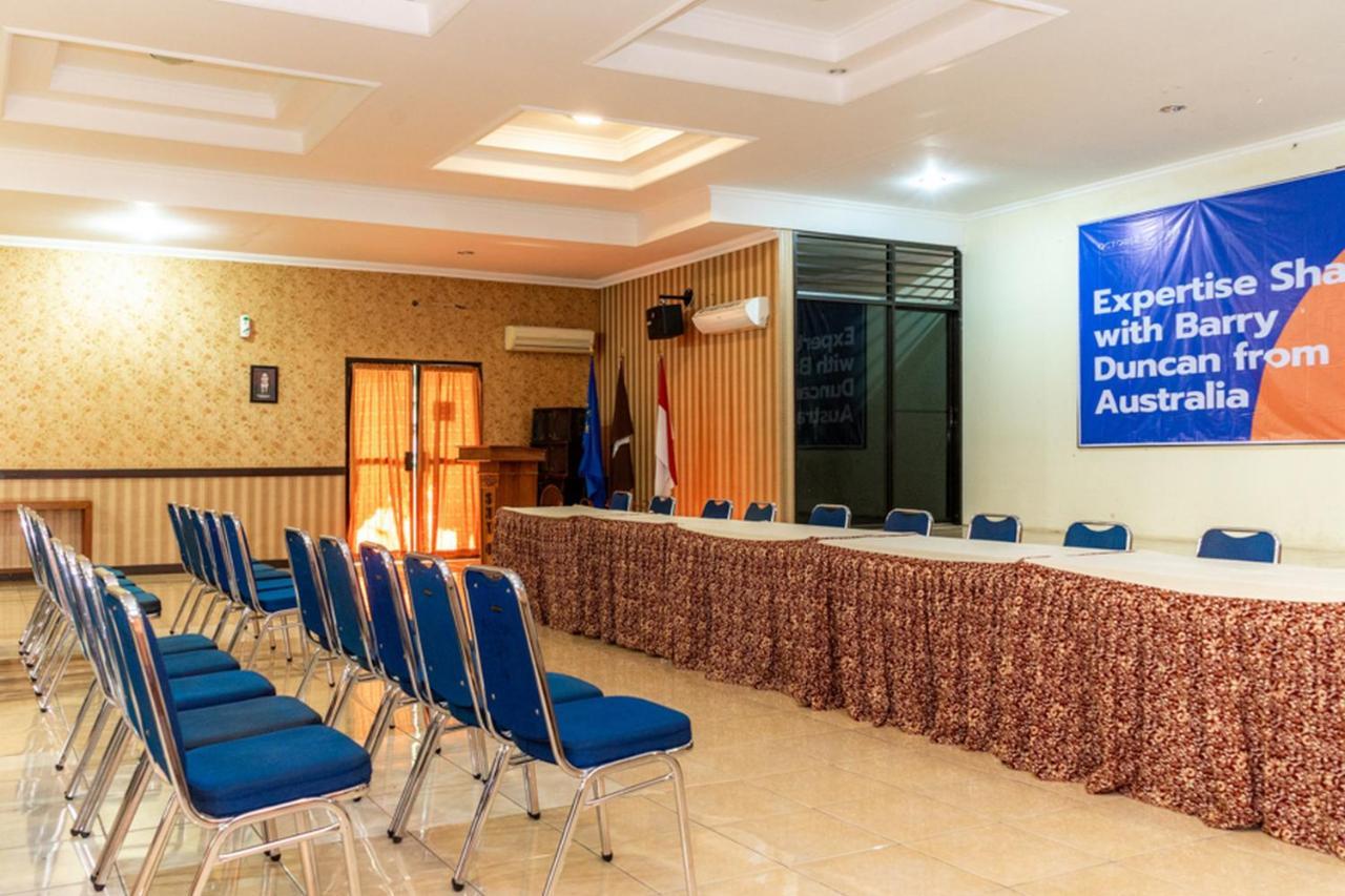 Reddoorz Plus Syariah Near Java Supermall Semarang 2 מראה חיצוני תמונה