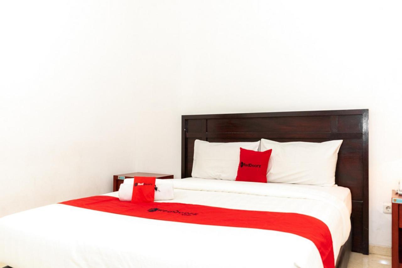 Reddoorz Plus Syariah Near Java Supermall Semarang 2 מראה חיצוני תמונה