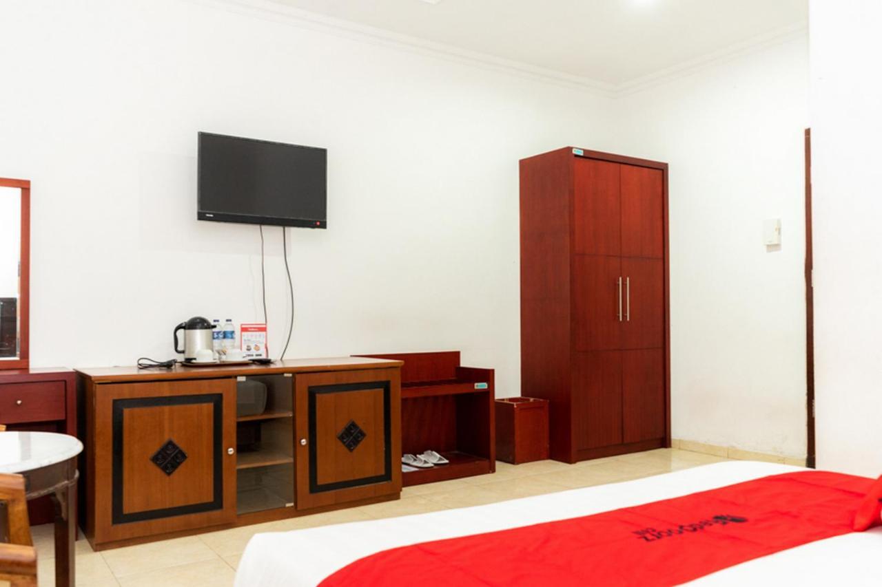 Reddoorz Plus Syariah Near Java Supermall Semarang 2 מראה חיצוני תמונה