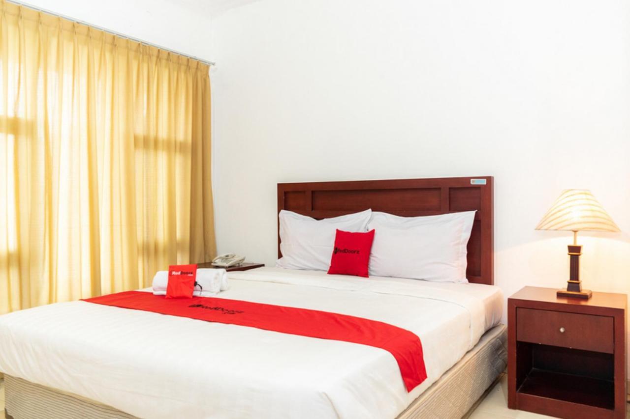 Reddoorz Plus Syariah Near Java Supermall Semarang 2 מראה חיצוני תמונה
